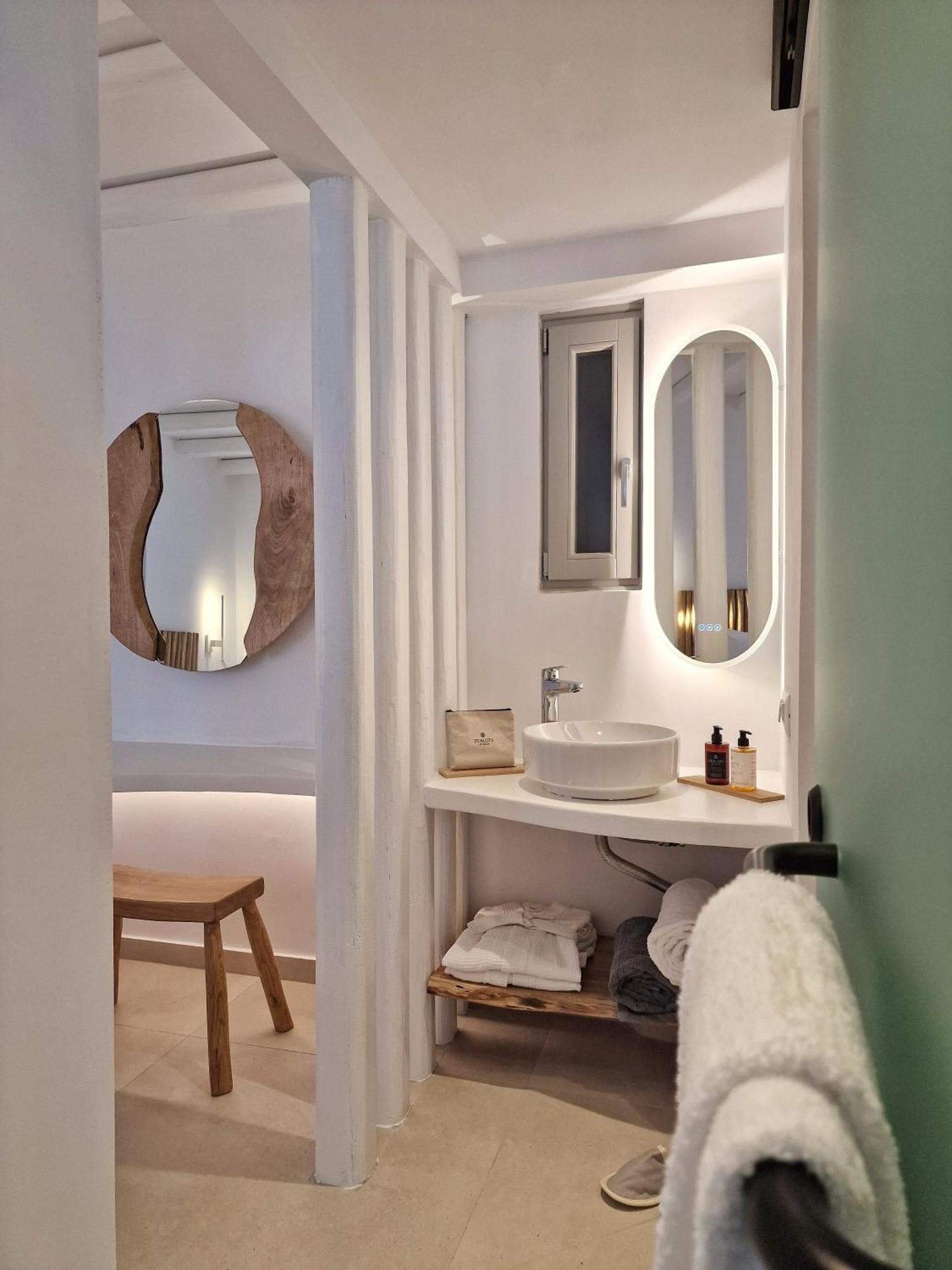 Agada Folegandros Suites & Villas Áno Meriá Exteriör bild